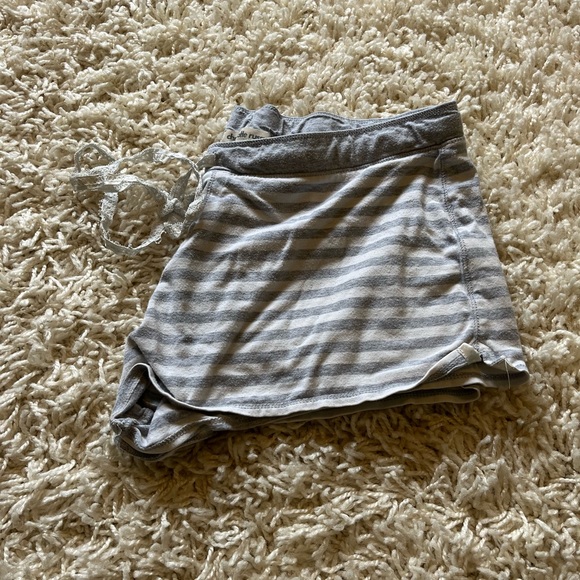 CHARLOTTE RUSSE shorts - Picture 1 of 6